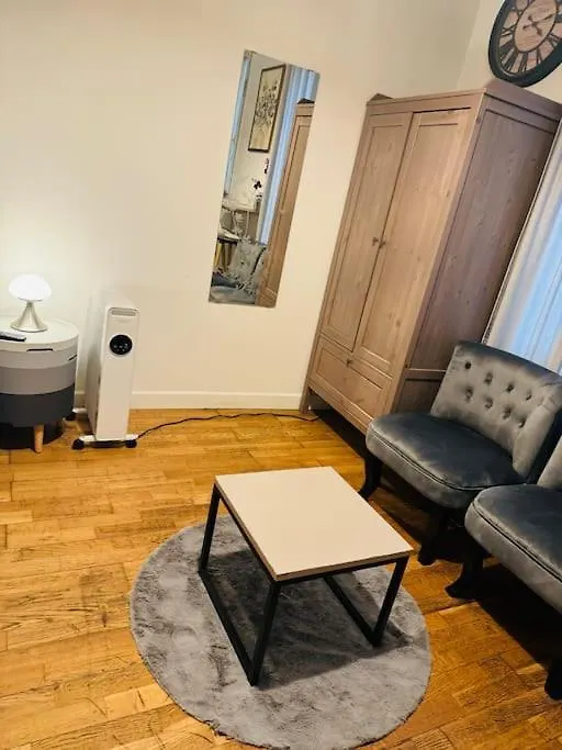 Apartment Flat,place D La Republique